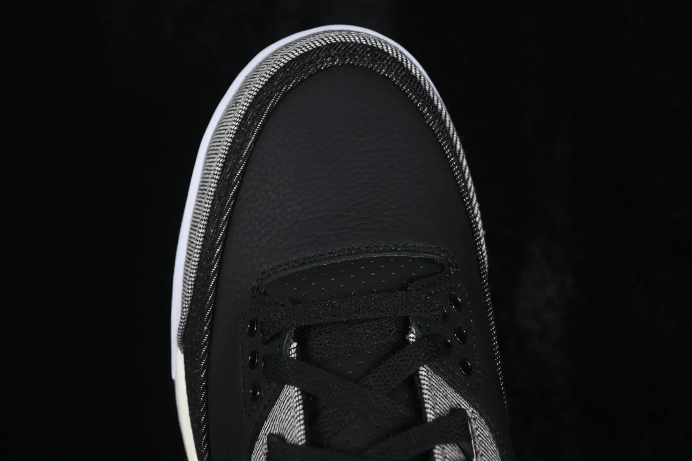All categories Air Jordan Jordan series basketball shoes Air Jordan 3 Levi's x Air Jordan 3 "Black Denim" AJ3 Joe 3 Black Denim IR0914-400